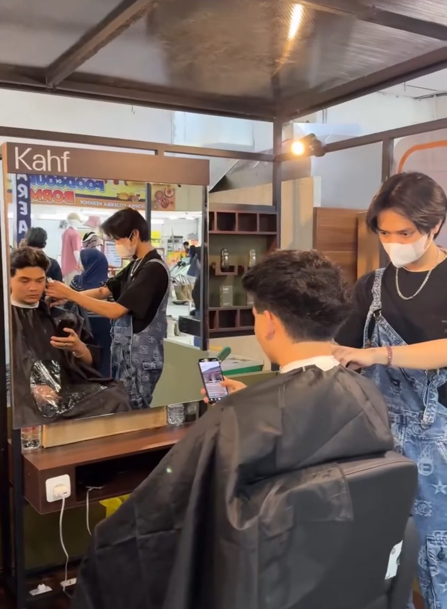 Keseharian tim Suma Barber 2